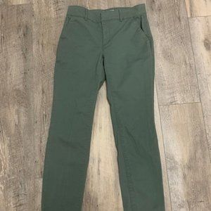 Ann Taylor LOFT Classic Green Chino Pants LIKE NEW!